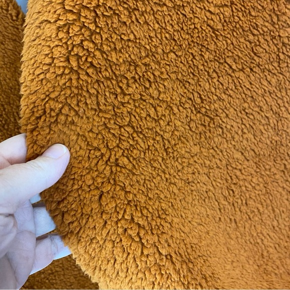 Forever 21 Rust Brown Women's Scarf - Picture 2 of 5